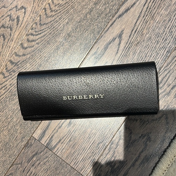 Burberry Black Leather Eyewear Holder case - Picture 2 of 15